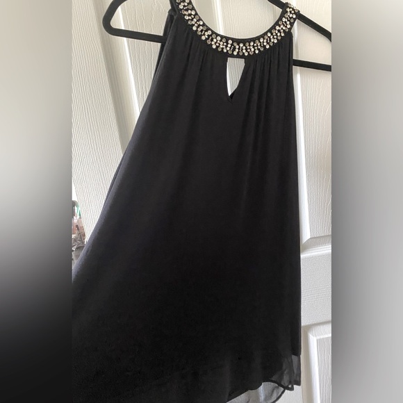 NWOT “Black Sleeveless Formal Elegant Blouse” - Picture 5 of 11